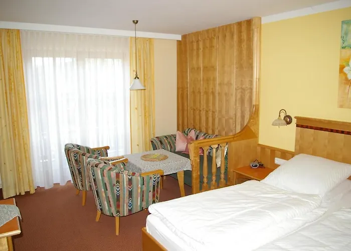 Affittacamere Zur Alten Schmiede 3*