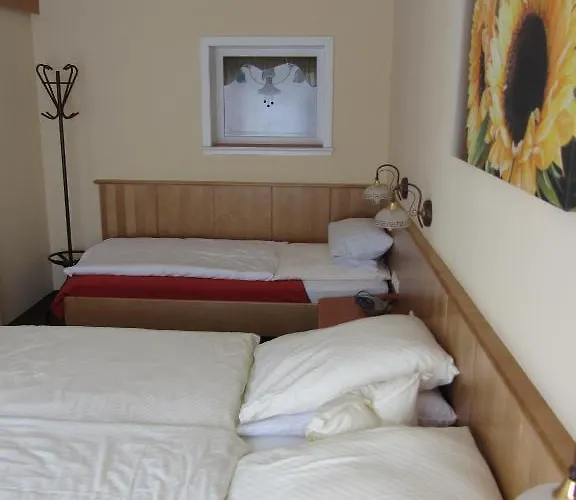 Zur Alten Schmiede 3*
